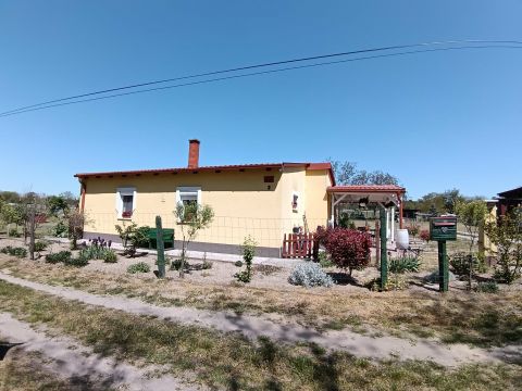 Eladó Ház 2883 Bársonyos 