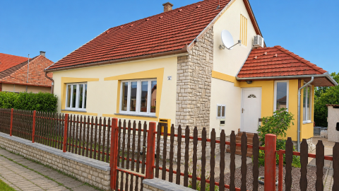 Eladó Ház 7200 Dombóvár 
