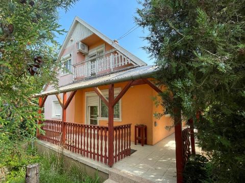 Eladó Ház 2483 Gárdony , 2484 Gárdony, Kertváros