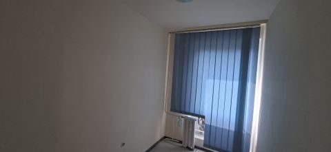 Eladó Lakás 7632 Pécs , Kertvárosi első emeleti 2,5 szobás lakás