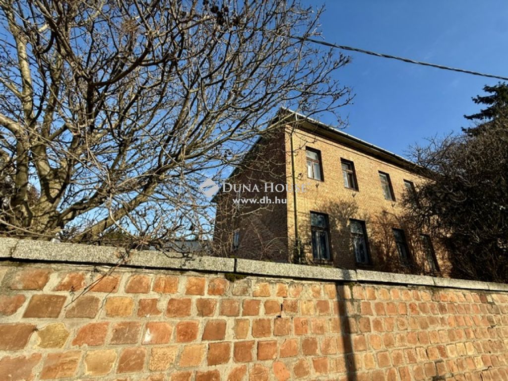 7630 Pécs — 1/28