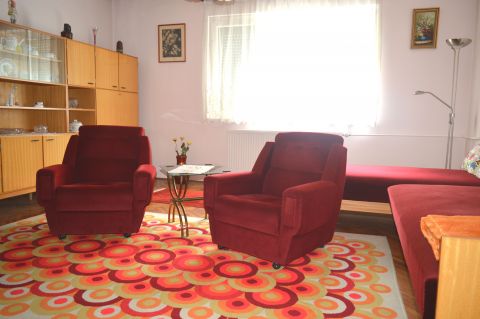 Eladó Lakás 4032 Debrecen , Poroszlay út