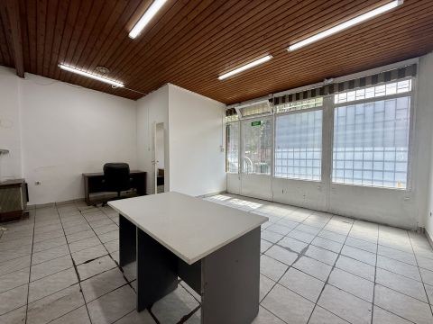 Kiadó Üzlethelyiség 1104 Budapest 10. kerület , X: KIADÓ ÓHEGYEN, 120m2-es ÜZLETHELYISÉG.