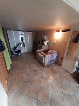 Eladó Lakás 2100 Gödöllő 2100 Gödöllő, Csendes