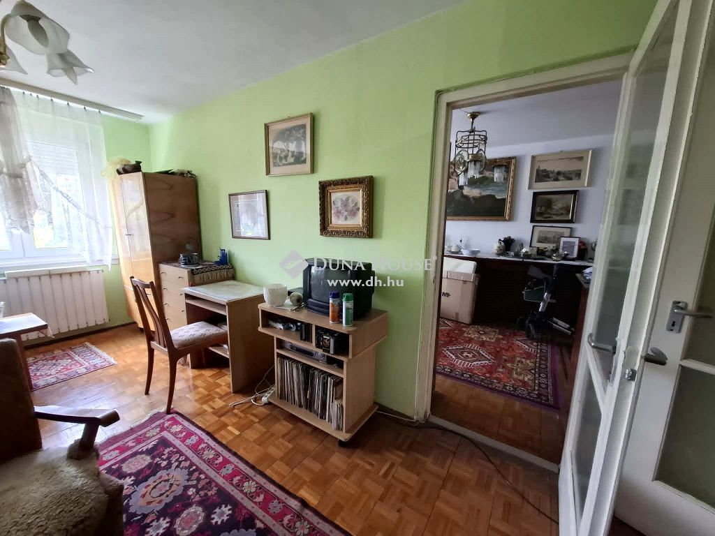 1035 Budapest 3. kerület , Flórián tér közelében 3 szobás lakás — 1/23