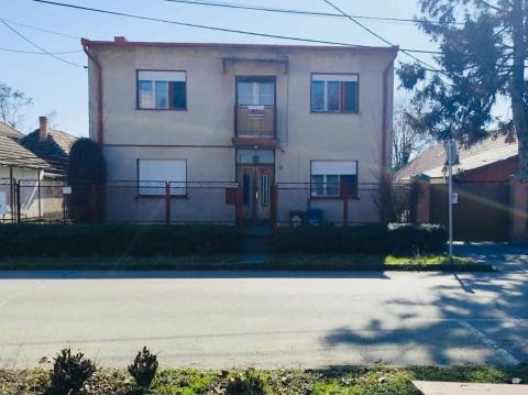 Eladó Ház 5540 Szarvas , Markovitz Mátyás utca