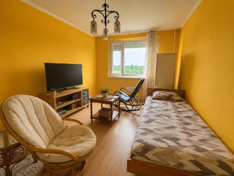 Eladó Lakás 4246 Nyíregyháza 4400 Nyíregyháza, Csendes