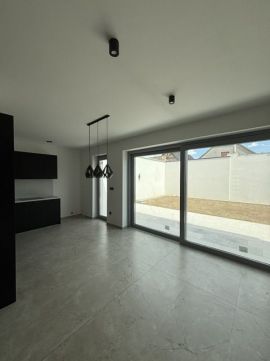 Eladó Ház 9025 Győr Viola utca környéke