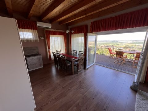 Eladó Ház 9082 Nyúl , Cseri Pincészet közelében