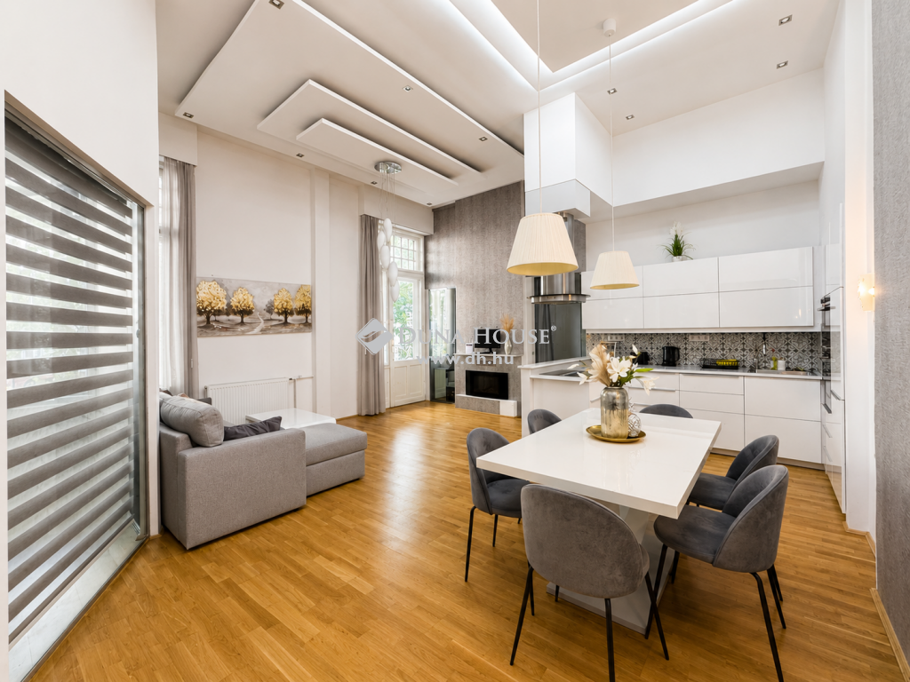 For sale Flat Budapest VI. kerület, 