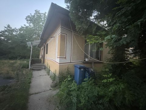 Eladó Ház 2735 Dánszentmiklós , Akácfa utca