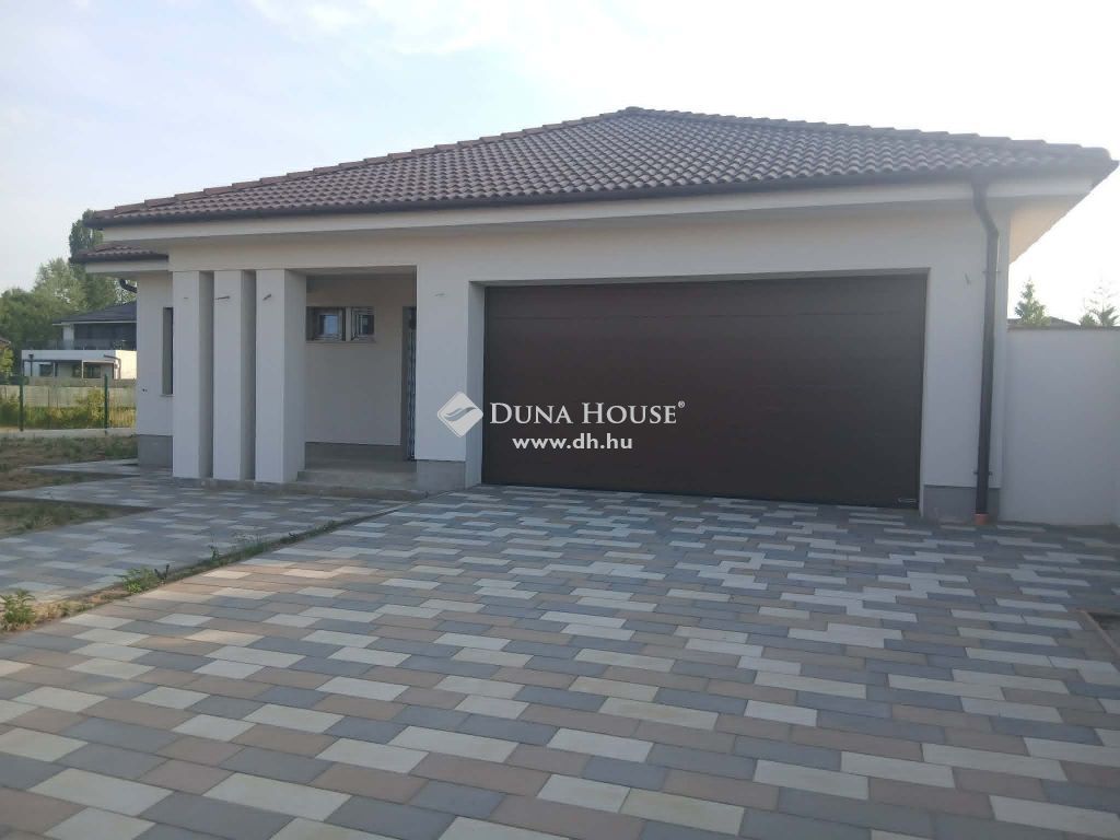 4002 Debrecen , Pallag — 1/25