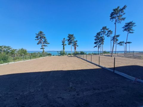 Eladó Lakás  Balatonföldvár Magaspart, örökpanoráma, prémium életérzés.