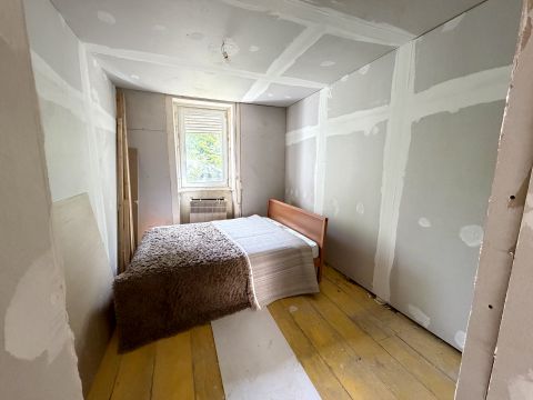 Eladó Ház 8154 Polgárdi , Központi részen