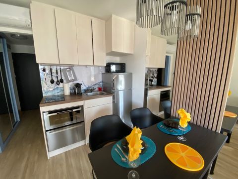 Eladó Lakás 8600 Siófok Ezüstparton  luxus studió lakás