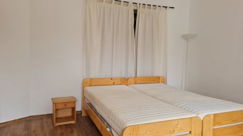 Kiadó Lakás 7634 Pécs Kiadó lakás, Pécs-Rácváros! 2 szoba + kertkapcsolat