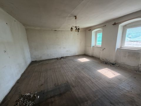 Eladó Ház 9161 Győrsövényház Petőfi Sándor utca közelében