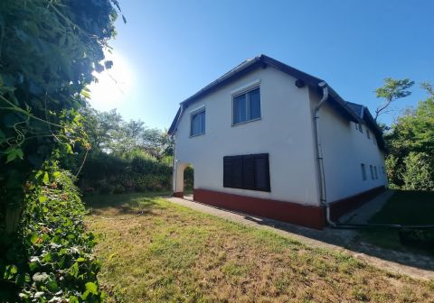 Eladó Ház 8600 Siófok 