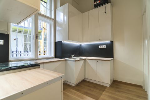 Eladó Lakás 1072 Budapest 7. kerület 