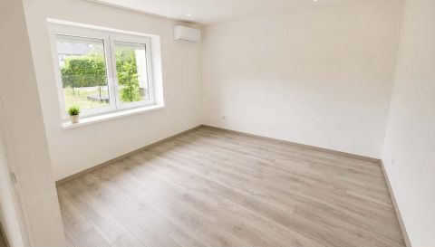 Eladó Lakás 9600 Sárvár Fekethíd utca közelében