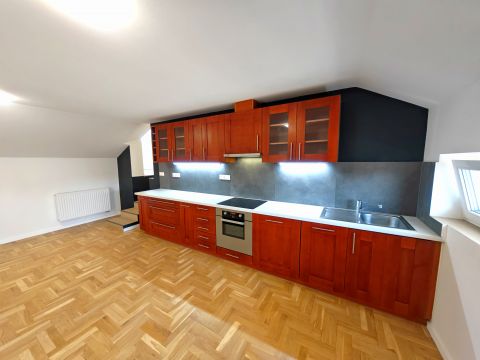 Kiadó Lakás 2360 Gyál 