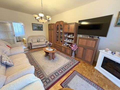 Eladó Lakás 4400 Nyíregyháza 