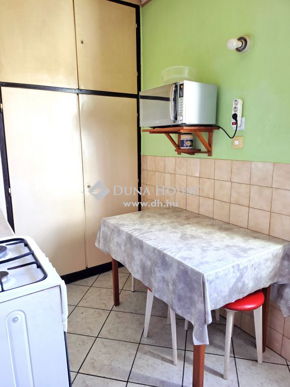 7632 Pécs , Kertvárosban 3 szobás panorámás lakás — 1/17