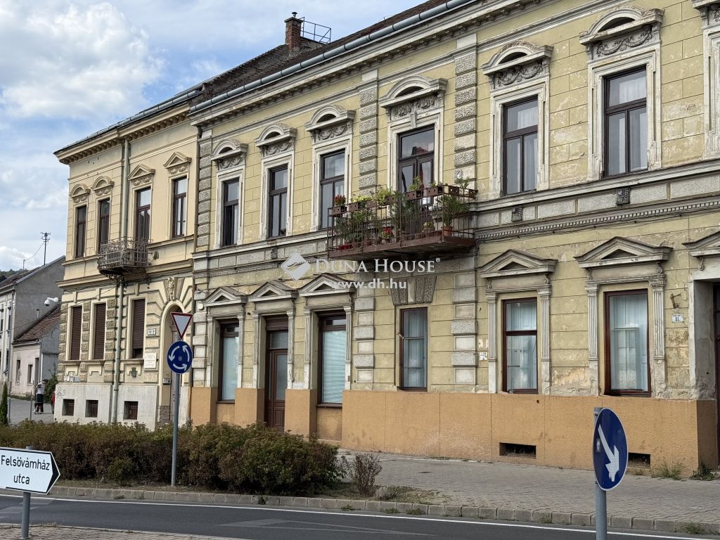 7626 Pécs — 1/17