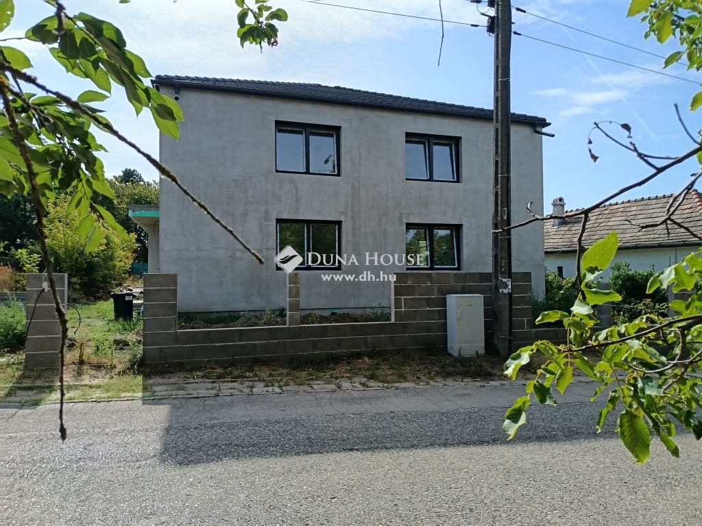 8171 Balatonvilágos , Újépítésű, duplakomfortos ikerház fél — 1/28