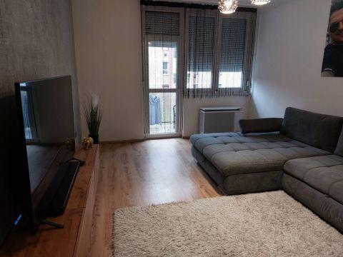 Eladó Lakás 2660 Balassagyarmat , Barna ABC