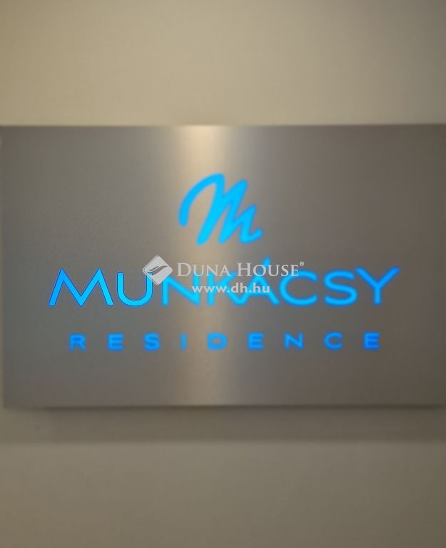 Kiadó Lakás, 7621 Pécs , 'Újszerű lakás-liftes épületben-Munkácsy Residence'
