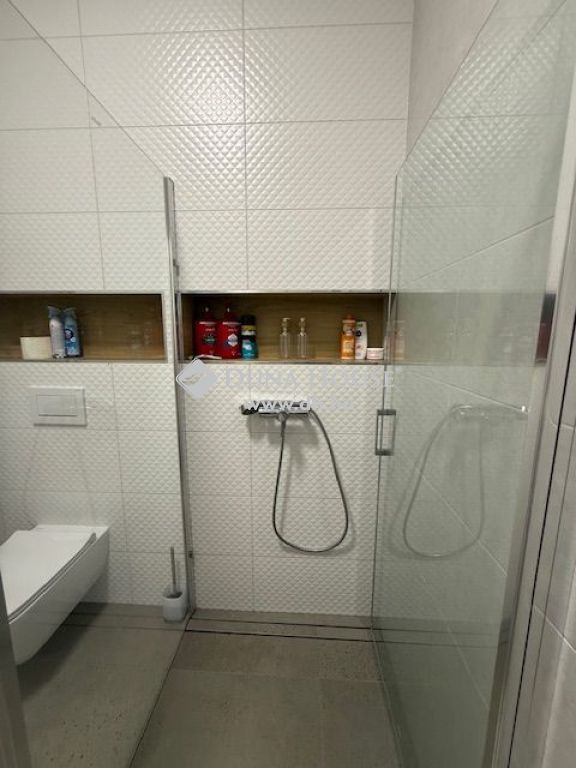 Kiadó Lakás, 7635 Pécs
