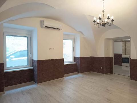 Eladó Lakás 9400 Sopron 