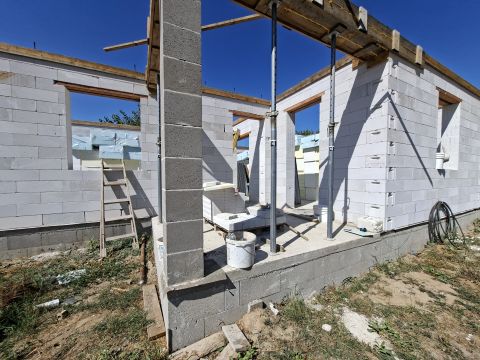 Eladó Ház 2241 Sülysáp Csendes környezetben