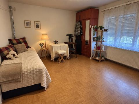 Eladó Ház 9011 Győr , 9019 Győr, csendes