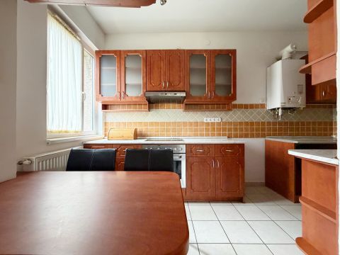 Eladó Lakás 1141 Budapest 14. kerület 