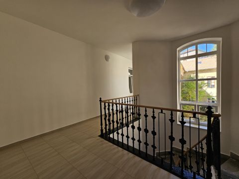Eladó Lakás 7621 Pécs , Pécs belvárosának szívében, a Király utcában eladó lakás