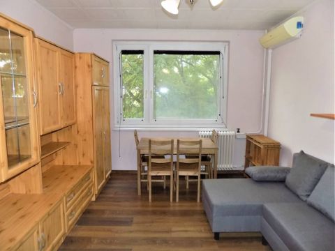 Kiadó Lakás 4026 Debrecen Hunyadi utcán 