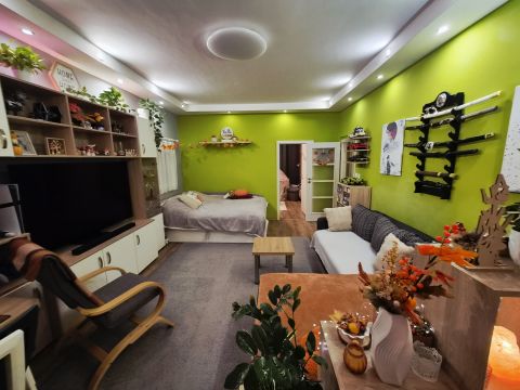 Eladó Lakás 7633 Pécs Pécs Uránvárosi Spar közelében