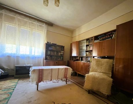 Eladó Ház 2347 Bugyi , Lehetőségek tárháza
