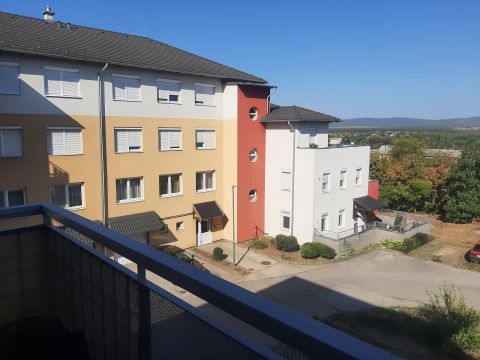Eladó Lakás 8200 Veszprém 