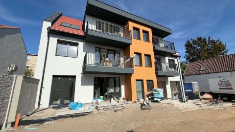 Eladó Lakás 6000 Kecskemét Kecskemét belváros közelében új építésű lakás