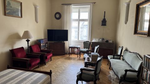 Eladó Lakás 1054 Budapest 5. kerület 