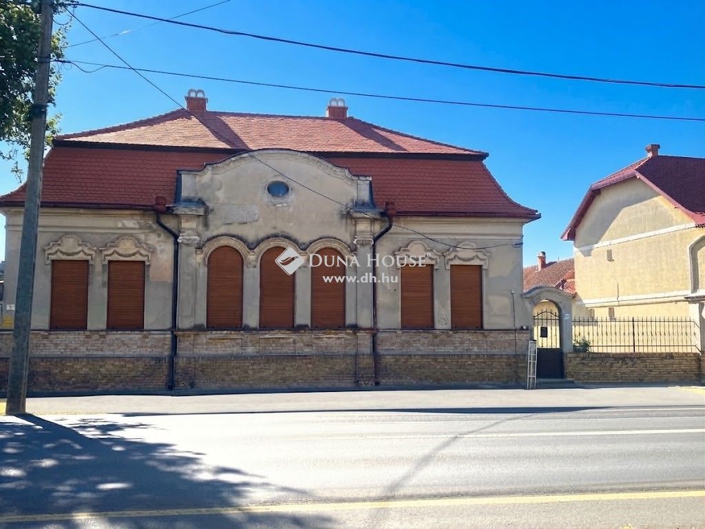 5900 Orosháza , Orosháza - Impozáns Nagypolgári ház nagy telekkel — 1/22