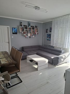 Eladó Lakás 8100 Várpalota Várpalota