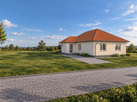 Eladó Ház 2243 Kóka Óvodától,buszmegállótól pár percre