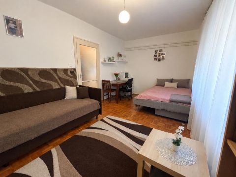 Eladó Lakás 4246 Nyíregyháza , 4400 Nyíregyháza, Jósaváros