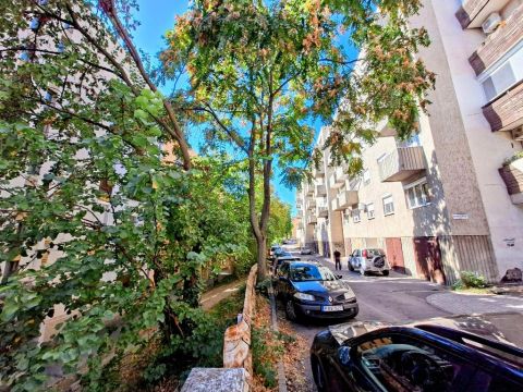 Eladó Lakás 7621 Pécs , 7624 Pécs, Egyetemváros