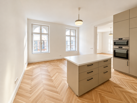 Eladó Lakás 1063 Budapest 6. kerület 