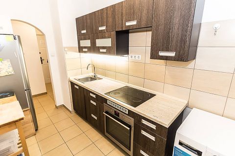 Kiadó Lakás 9700 Szombathely 